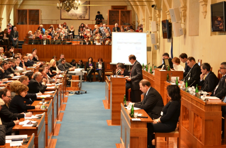 Náměstek hejtmana LK Radek Cikl vystoupil v Senátu